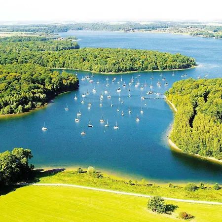 Holiday Home Golden Lakes Village.4 * Gratiere